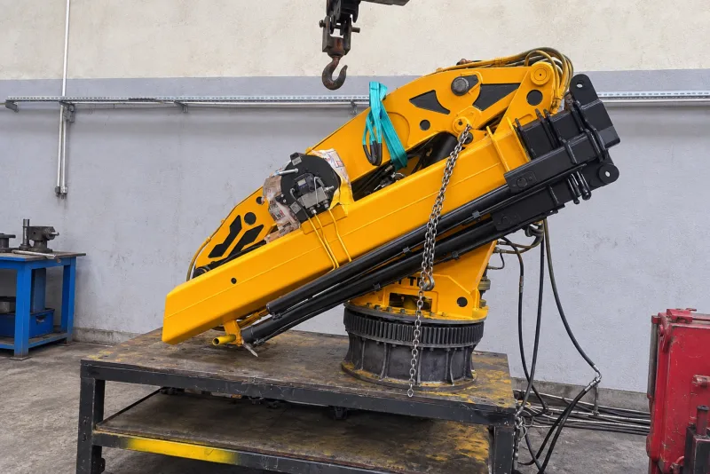 7 ton gemi vinci — teslimat ve montaj