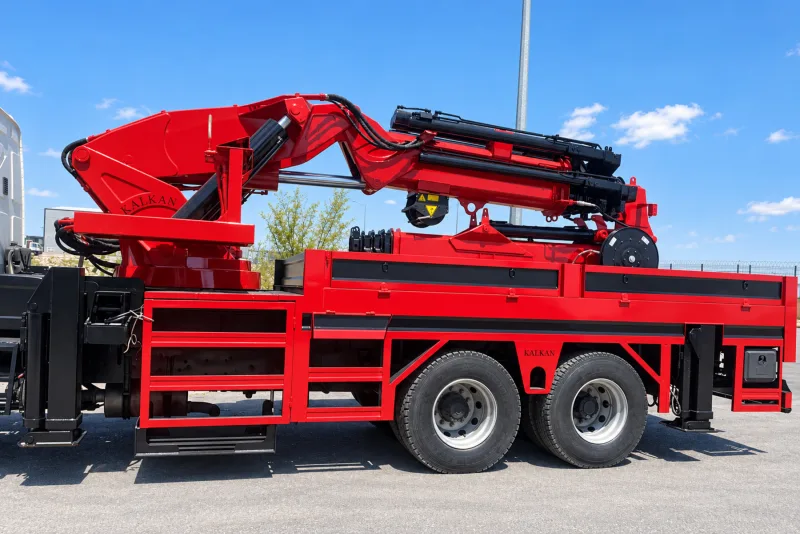 30 ton katlanır bomlu kamyon vinci — bitmiş ürün